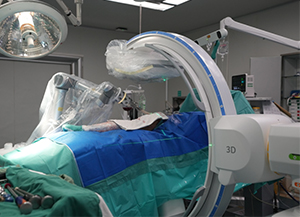 骨科手术机器人影像设备首选三维C臂还是CT？