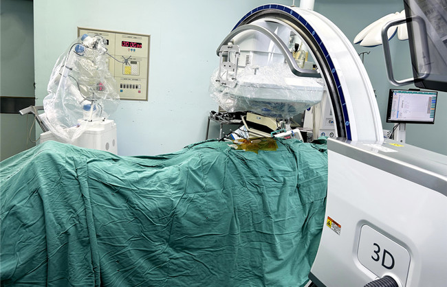 C形臂三维重建+骨科机器人手术规划 C形臂三维重建+骨科机器人手术规划